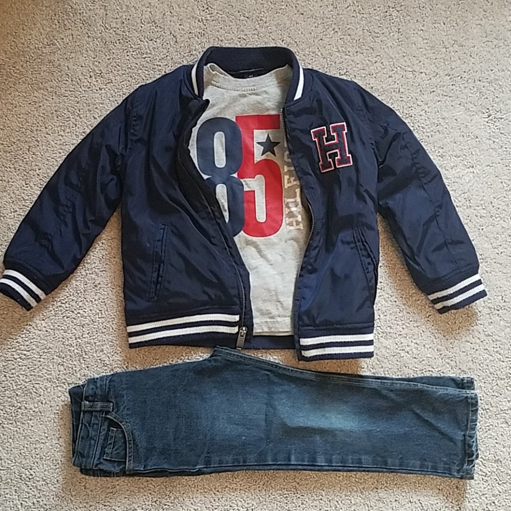 BUNDLE 3 PIECE Handsome Tommy Hilfiger Set